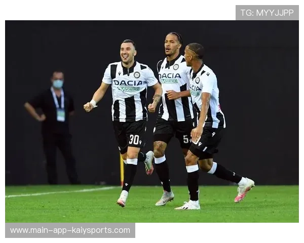 乌迪内斯反击成功率暴跌，全场高压体能崩盘