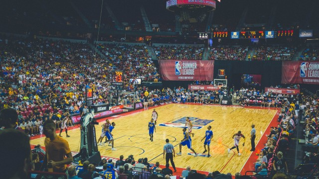 开云网页版-勇士队豪取21连胜，成为联盟最炙手可热球队，勇士 球队